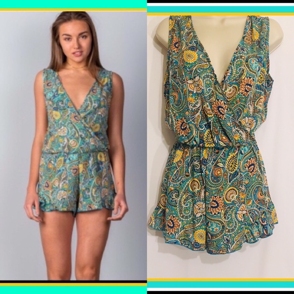 Turquoise Paisley Print Ruffle Romper Size S - Picture 2 of 9
